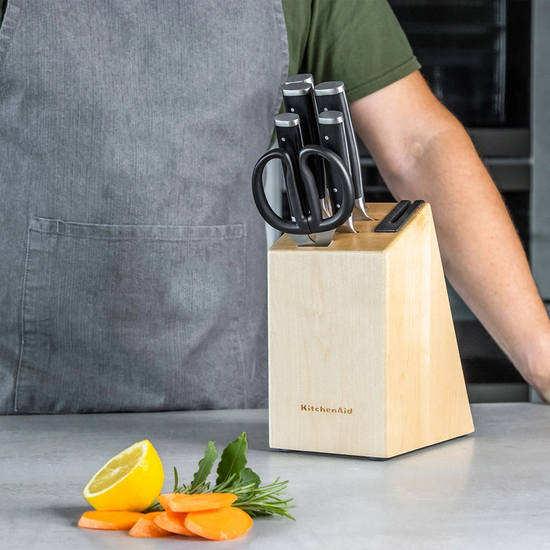 KitchenAid Culinary Tools - blok z 5 nożami, nożyczkami i ostrzałką