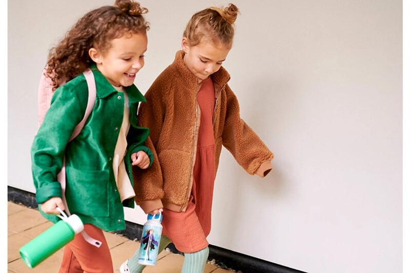 Mepal - Butelka dla dzieci pop-up 400ml Cars