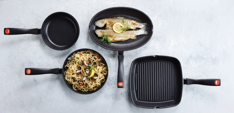Beka - Patelnia wok z nieprzywierającą powłoką z dodatkowym uchwytem 30cm