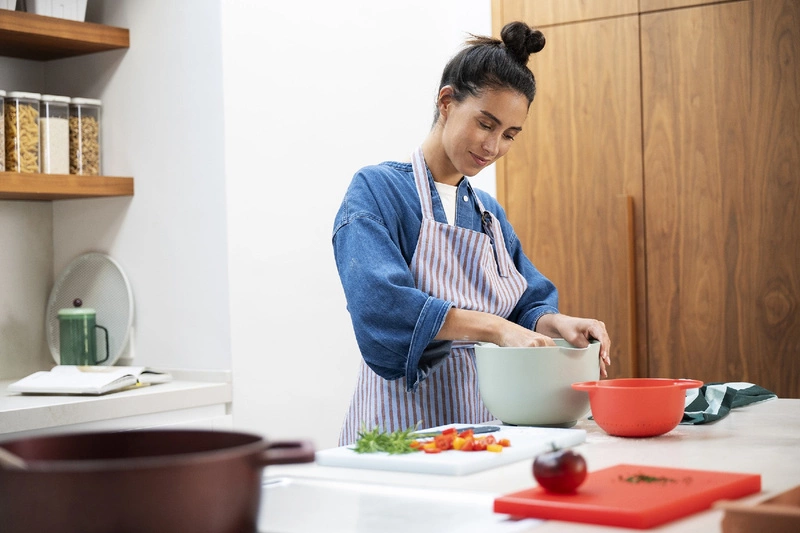 Mepal - Miska do miksowania z pokrywą odporną na rozchlapywanie Chef It 3000 ml Coral