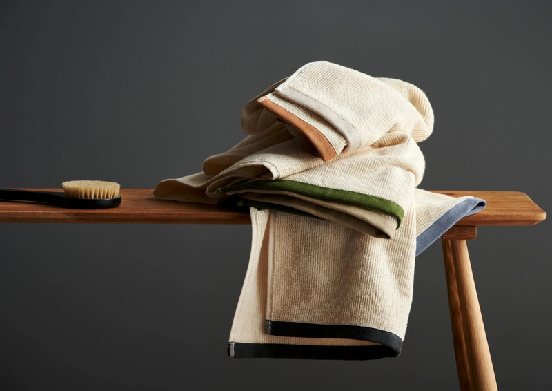 Södahl - Ręcznik 70 x 140 cm Contrast olive