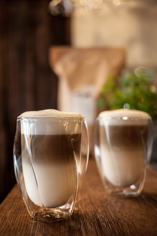 Vialli Design - Zestaw 2 szklanek z podwójną ścianką Cristallo 300 ml