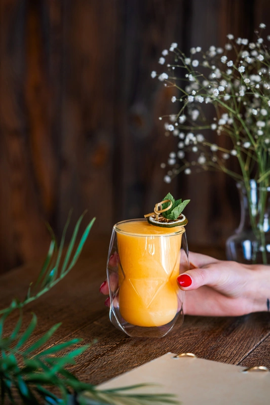 Vialli Design - Komplet 2-szklanek 250ml z podwójną ścianką 250ml Geo