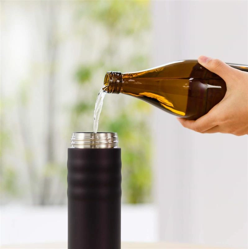 Kyocera - Kubek termiczny 500 ml Twist Top, czarny