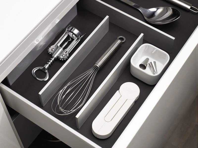 Joseph Joseph - Waga kuchenna TRI SCALE, biała