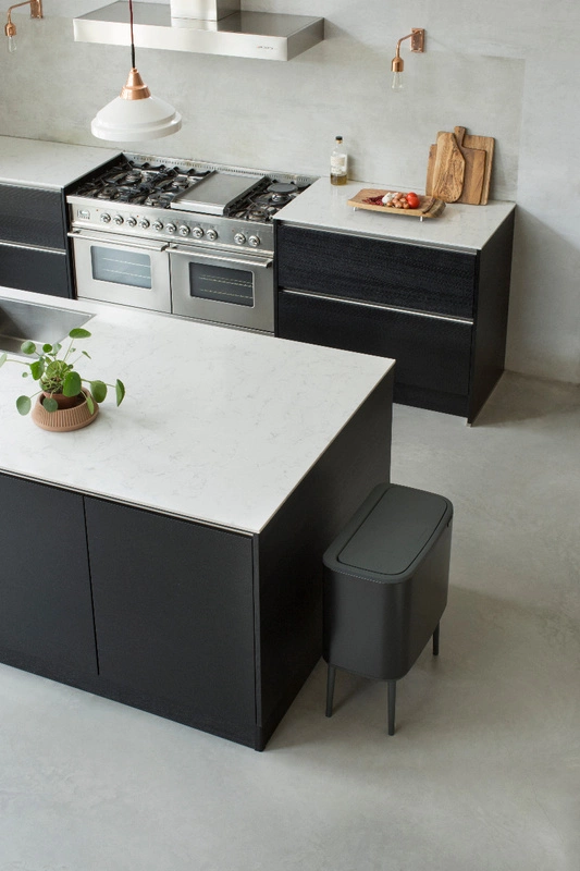 Brabantia - kosz na śmieci Bo Touch Bin 36L czarny mat