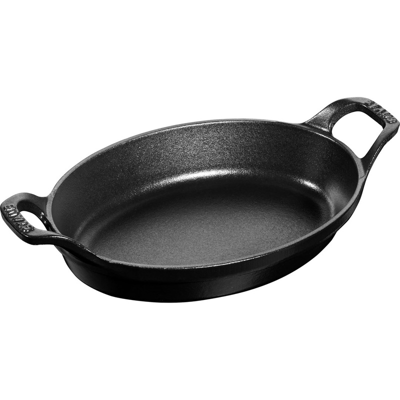 Staub - owalne naczynie 21x15 cm, czarny