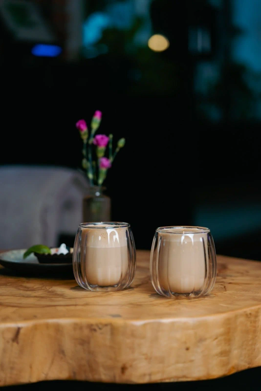 Vialli Design - Szklanki z podwójną ścianką Tulip 250 ml