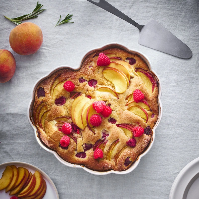 Emile Henry - Naczynie do zapiekania w kształcie serca kremowe