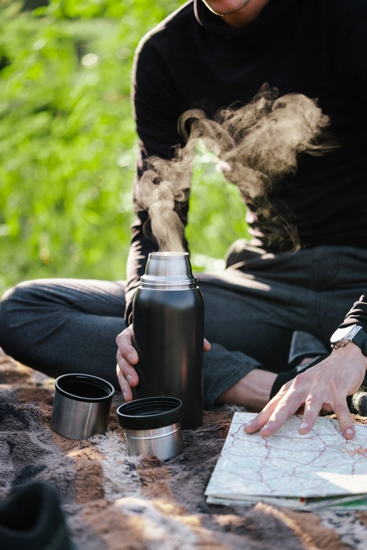 Vialli Design - Termos turystyczny 1L FUORI grafitowy