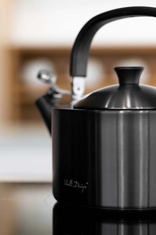 Vialli Design - Czajnik 1,5l z gwizdkiem Diamante grafitowy matowy