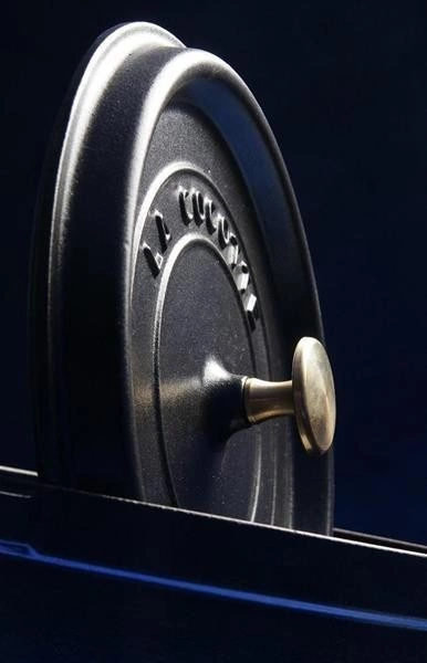 Staub - garnek brytfanna żeliwna z wkładem do gotowania na parze zielona 4,6 l 26 cm