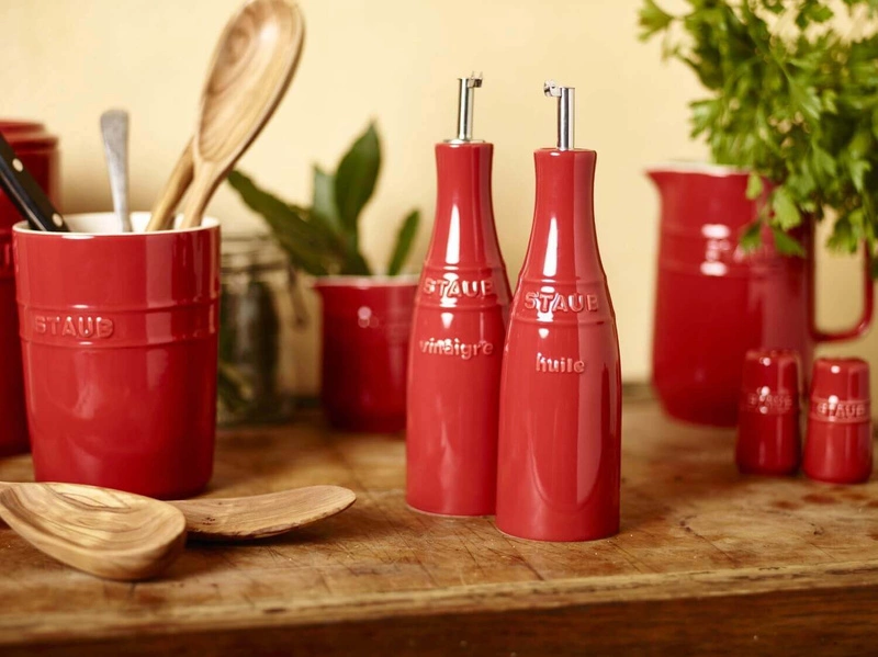Staub - zestaw do oliwy i octu 250 ml, czerwony