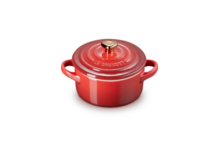 Le Creuset - Mini-Cocotte 10 cm ze złotą gałką serce Wiśniowy