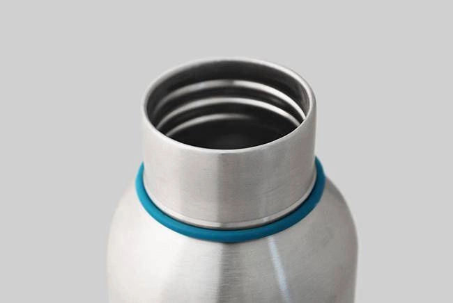 Black & Blum - Butelka termiczna 500 ml, oliwkowa