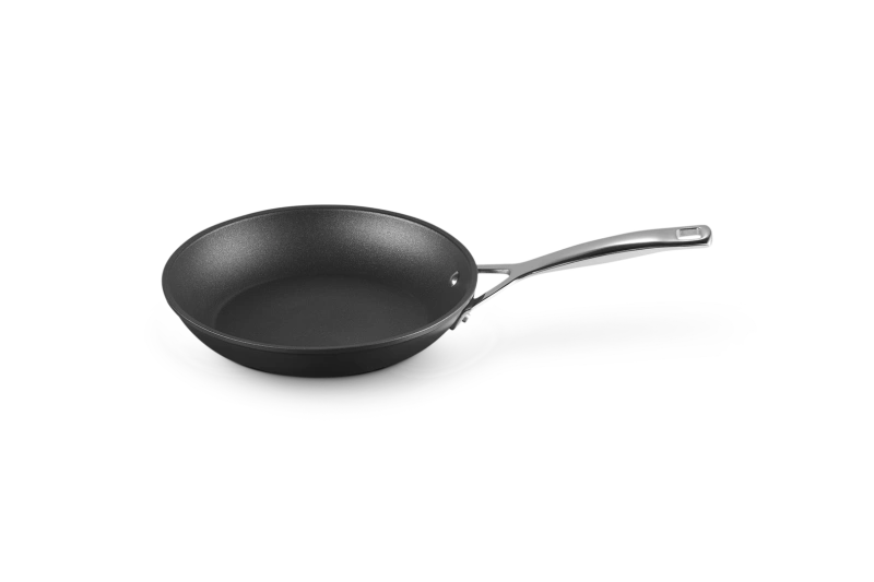 Le Creuset  - patelnia z powłoką nieprzywieralną 22 cm  TNS