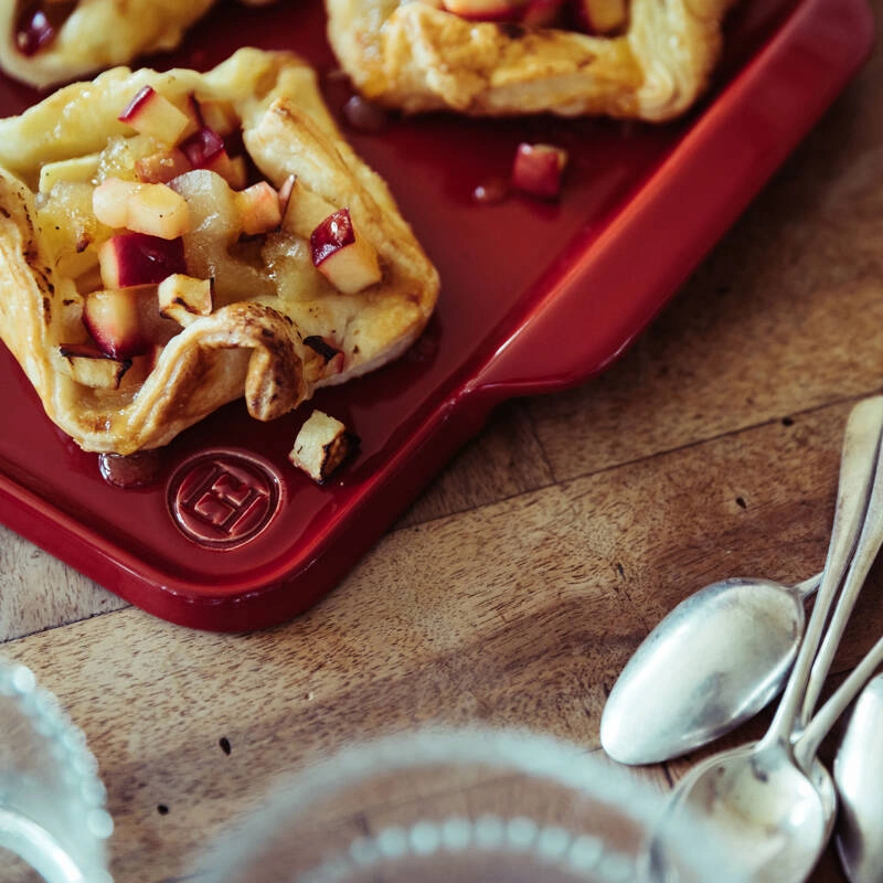 Emile Henry - Taca do pieczenia- czarny