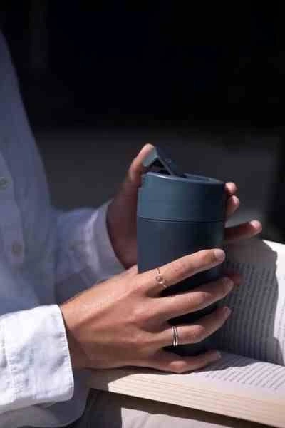 Joseph Joseph - Kubek termiczny 454ml Sipp™, niebiesk