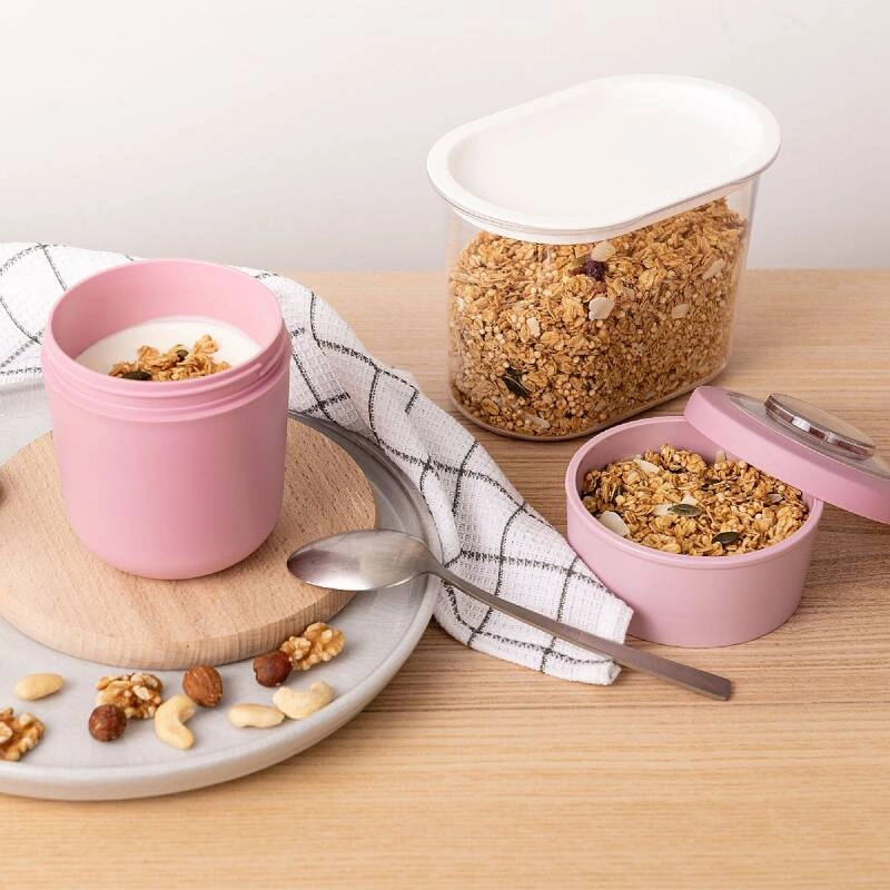 Amuse - pojemnik na jogurt 2 w 1 ze sztućcem i gumką różowy