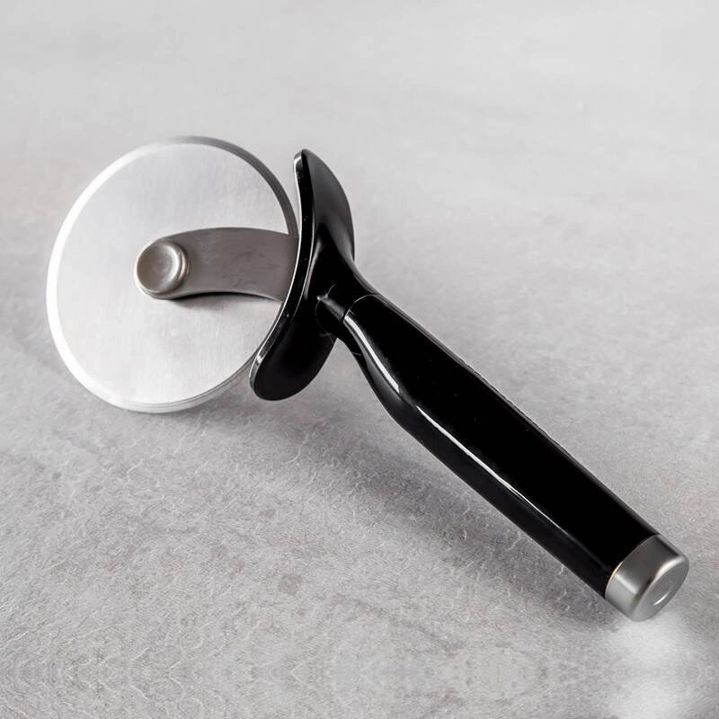 KitchenAid Culinary Tools - nóż do krojenia pizzy CLASSIC Onyx Black