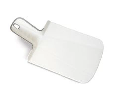 Joseph Joseph - deska Chop2Pot Plus mini biała