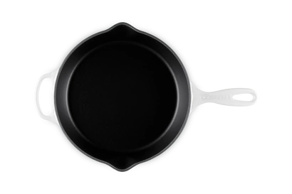 Le Creuset - patelnia żeliwna o smażenia i serwowania 26 cm white