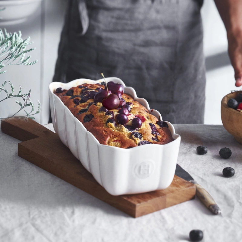 Emile Henry - Podłużne naczynie do pieczenia 26,5 x 24,5 - kremowe