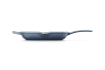Le Creuset - patelnia żeliwna grillowa z dwoma uchwytami 26 cm chambray