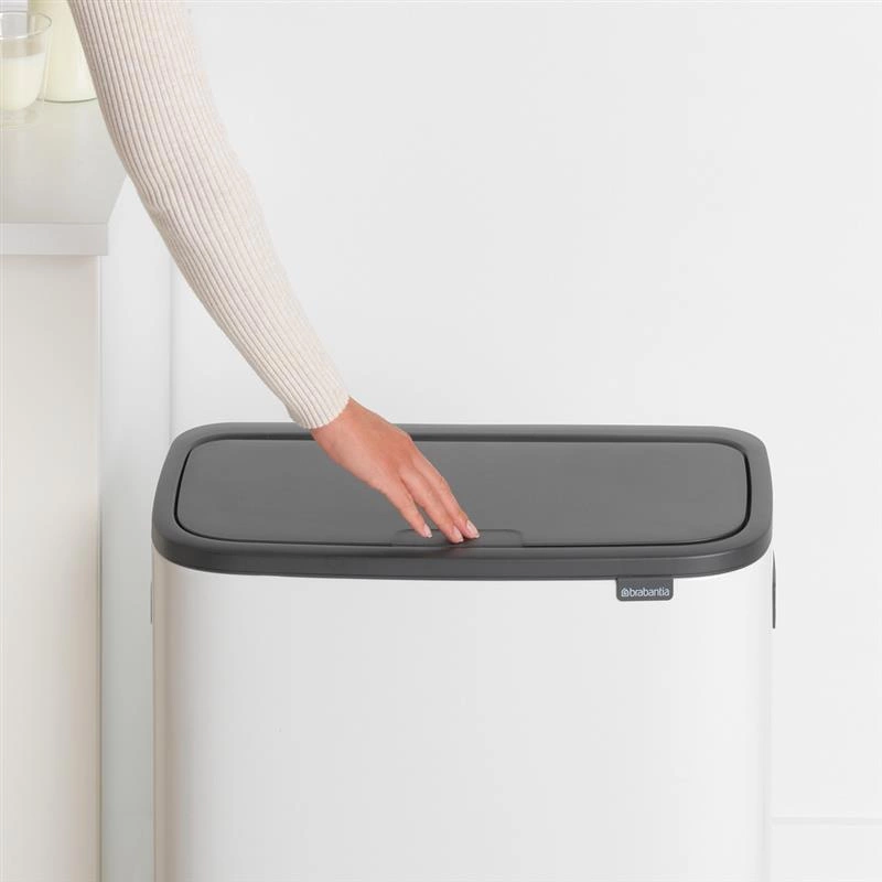Brabantia - Kosz na śmieci Touch Bin Bo 60l biały