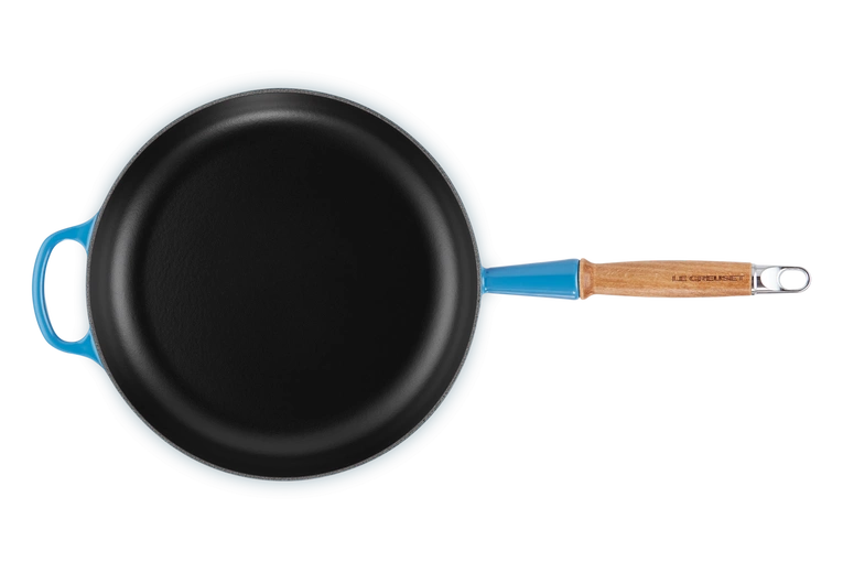 Le Creuset - patelnia żeliwna z drewnianym uchwytem 28 cm Lazure