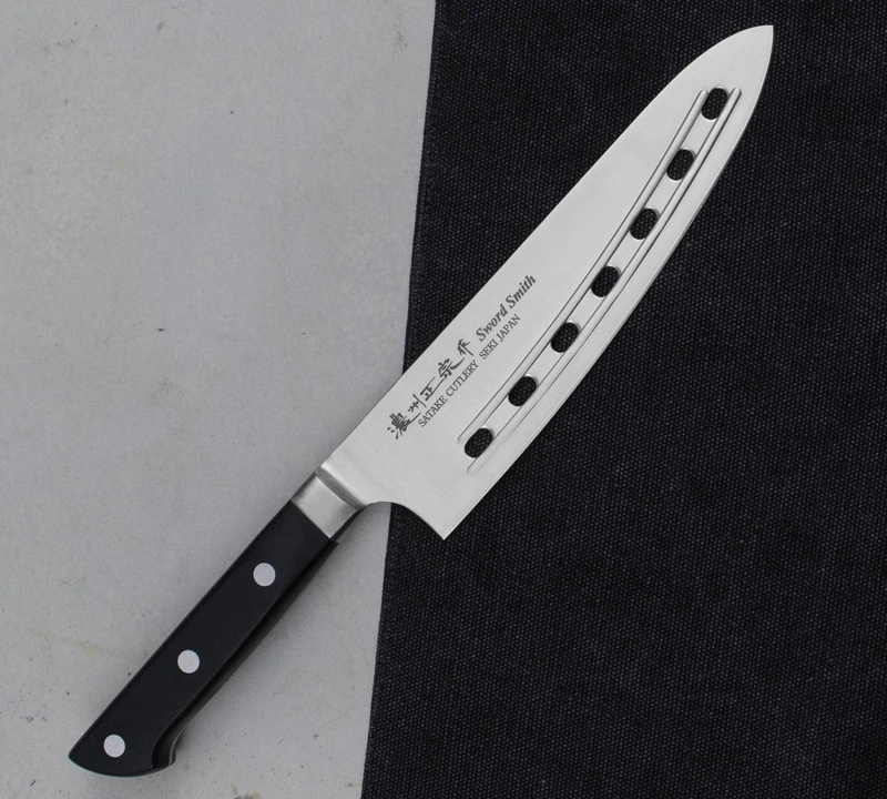 Satake - Satoru Nóż szefa kuchni Air Holes 18cm