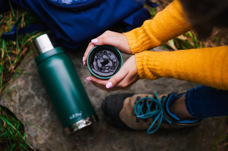 Vialli Design - Termos turystyczny 1L FUORI zielony