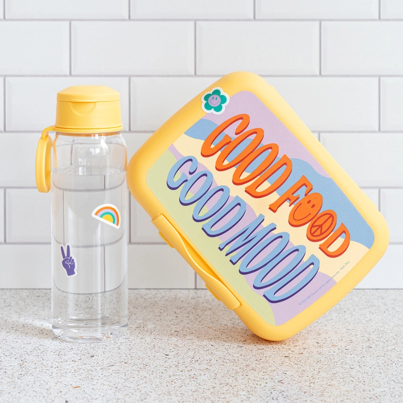 Amuse - Butelka na wodę 500 ml z uchwytem Flower Power