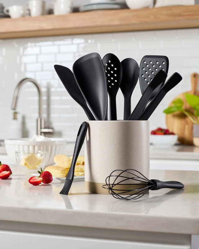 Henckels - SILICONE ONYX Trzepaczka 28 cm