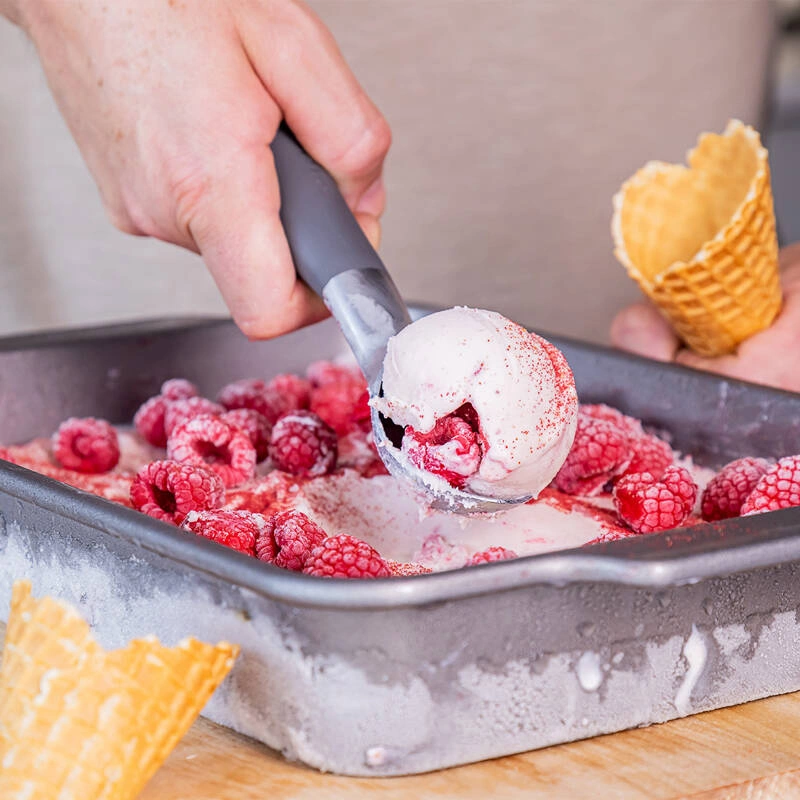 KitchenAid Culinary Tools - łyżka do lodów CORELINE Charcoal Grey
