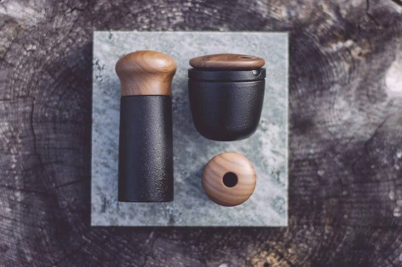 Skeppshult - Solniczka na sól morską WALNUT