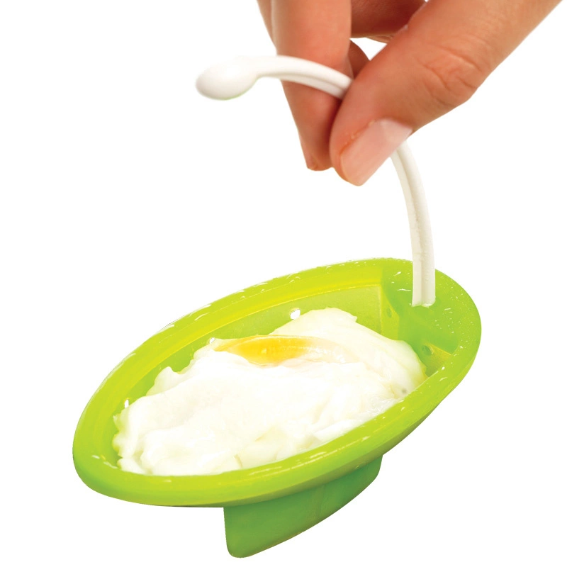 Mastrad - ZESTAW DO JAJEK W KOSZULKACH (4 SZTUKI)kolorowy( foremki zielone, czerwone, żółte, fioletowe, biały stojak i uchwyty)