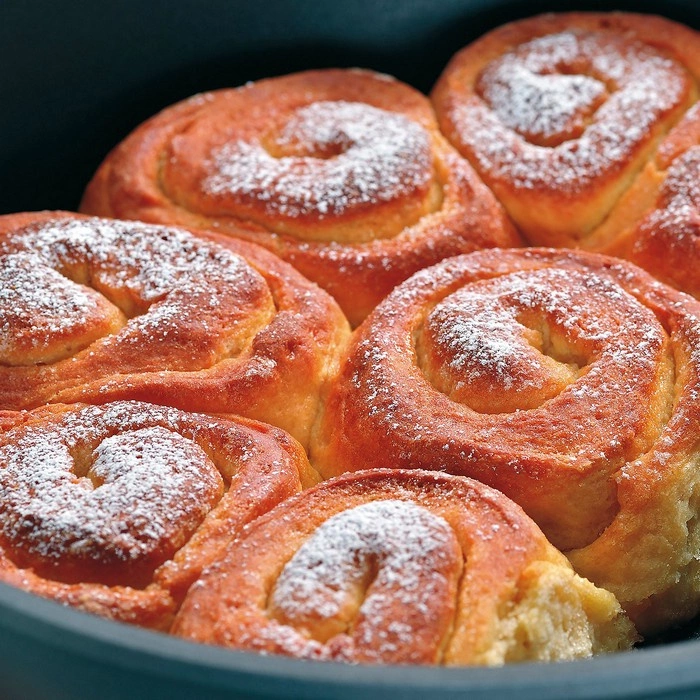 Kela - Naczynie do serwowania+pokryw.7l czarneKerros