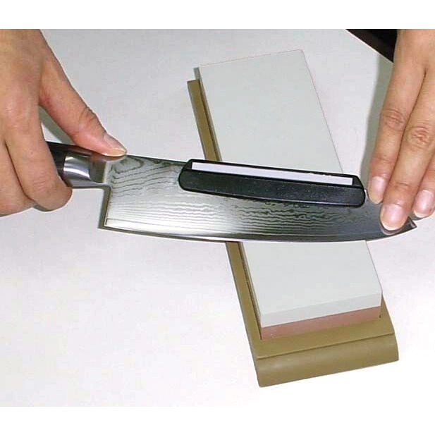 Yaxell - Osełka - Podwójny kamień (#240/1000 z gumową podstawą, ostrzem-kątownikiem)