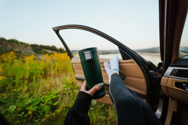 Vialli Design - Kubek termiczny 400ml FUORI zielony