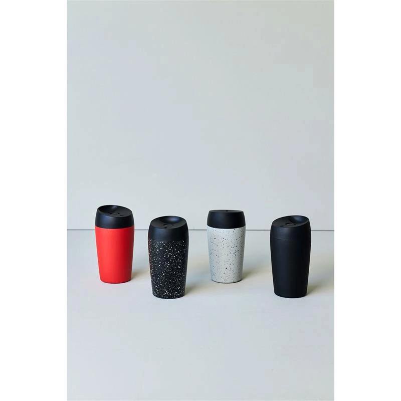 Sagaform - kubek samochodowy, czarny w białe kropki, 0,24 l, śred. 8 x 15 cm, stal nierdzewna/tworzywo sztuczne Loke