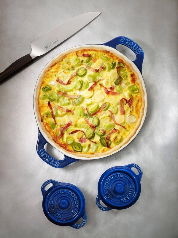 Staub - okrągły półmisek ceramiczny do ciast 1.2 l, niebieski