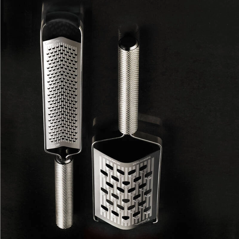 Cuisipro - Tarka strug z bardzo grubymi oczkamisrebrny, czarny