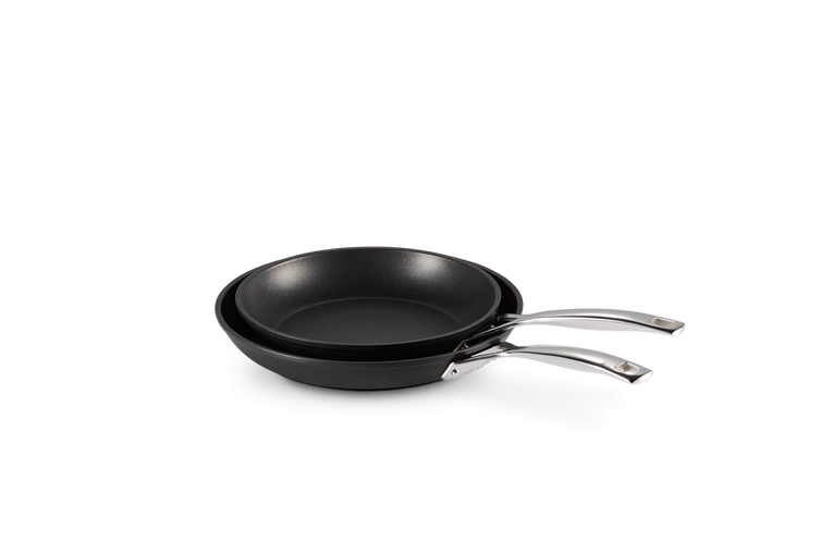 Le Creuset - patelnia z powłoką nieprzywieralną 24 / 28 cm TNS