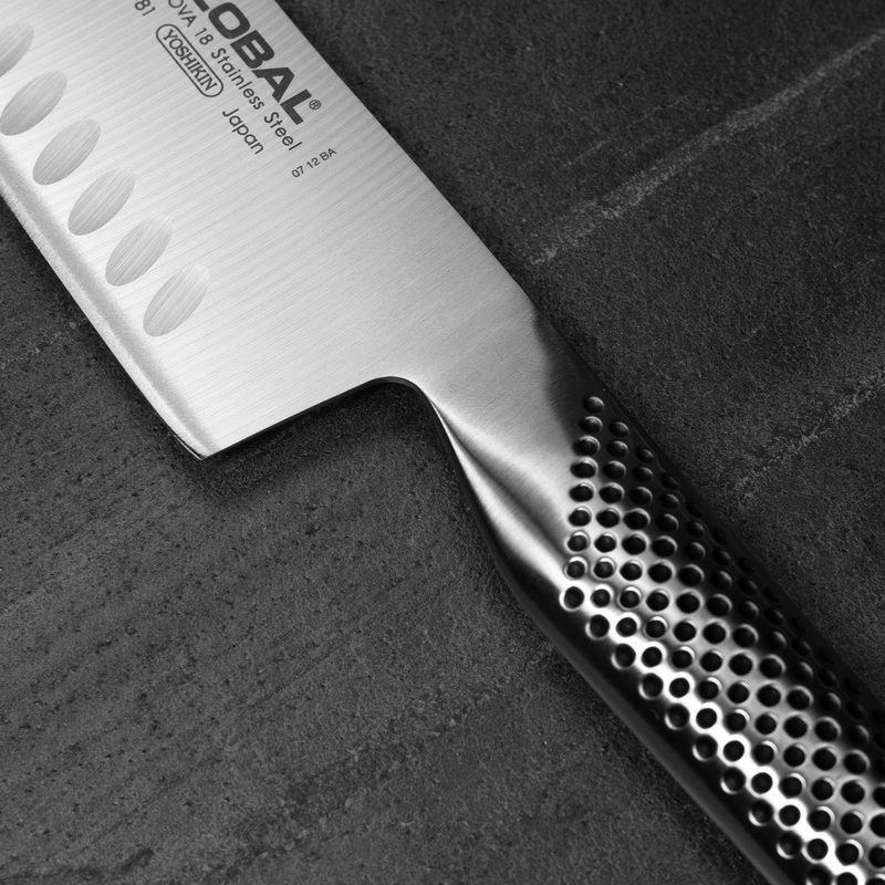 Global - Nóż do warzyw żłobiony 18 cm G-81