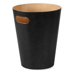Umbra - Kosz na śmieci czarny WOODROW