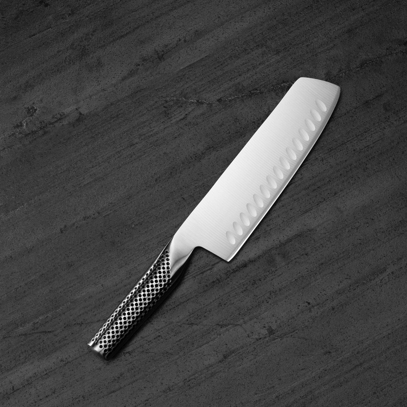 Global - Nóż do warzyw żłobiony 18 cm G-81