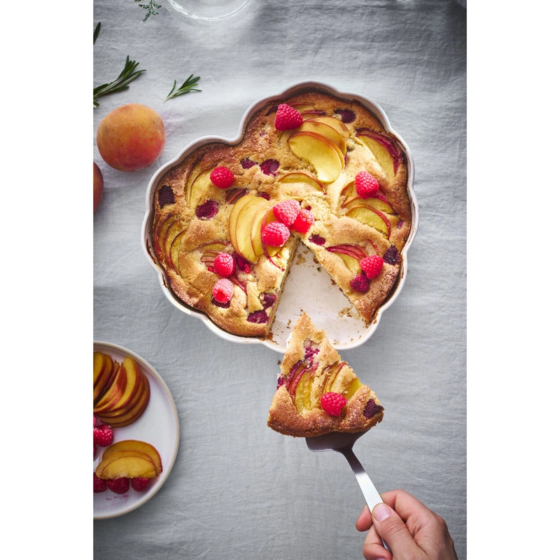 Emile Henry - Naczynie do zapiekania w kształcie serca kremowe