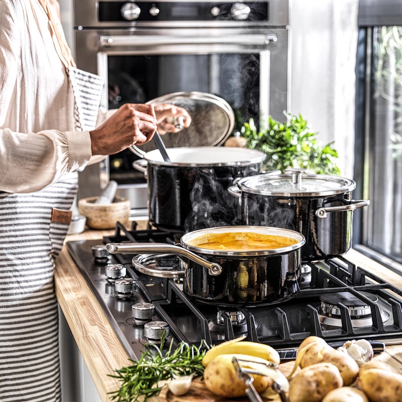 KitchenAid - Garnek emaliowany z pokrywką 6L - czarny