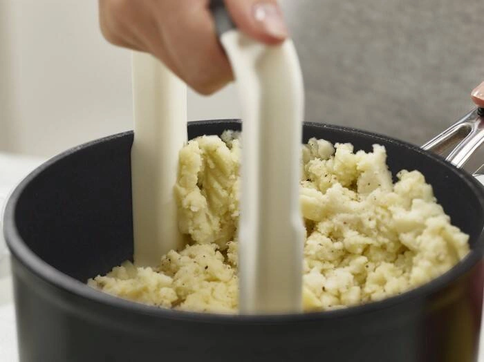 Joseph Joseph - Tłuczek do warzyw, biały, Easy-Mash